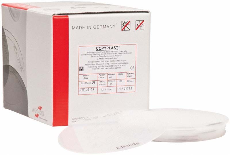COPYPLAST® Tiefziehfolien-Verpackung mit Produktinformationen und runde Folienstapel.