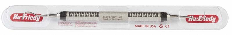 McCall Kürette Figur 17/18 mit Griff 7 in transparenter Verpackung.