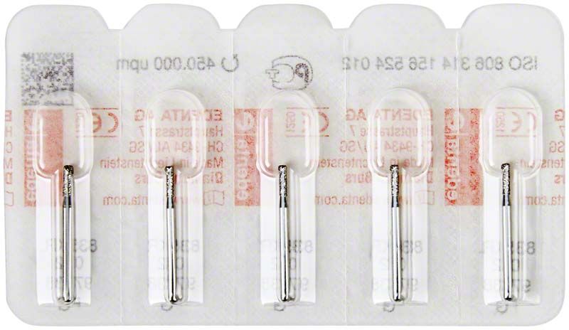 Blisterpackung mit vier Diamant FG 835KR 012 Dentalbohrern.