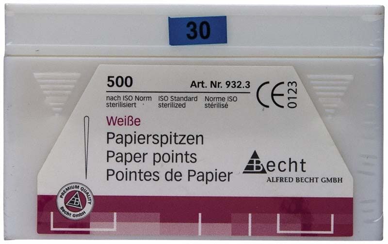Weiße Papierspitzen Gr. 30, Verpackung mit 500 Stück, ISO zertifiziert.