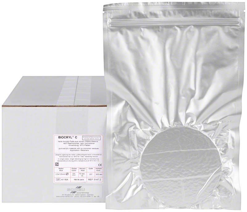 Hochwertige, klare Acrylatplatte für dentale Anwendungen vor weißem Karton.