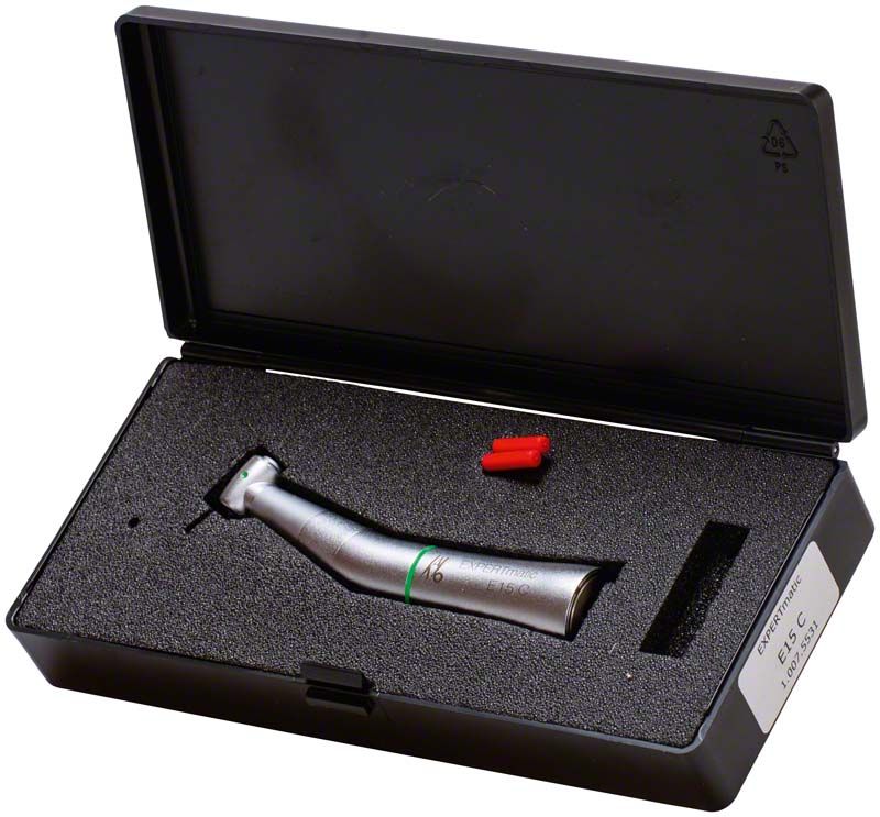 Winkelstück EXPERTmatic™ Typ E15 C ohne Licht in schwarzem Etui.