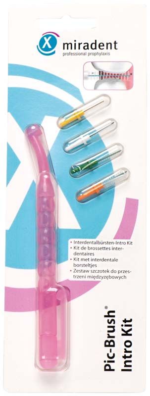 Rosa transparenter Pic-Brush® Intro Kit mit vier Interdentalbürsten in Verpackung.
