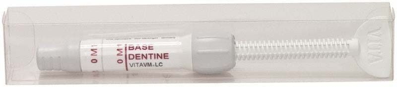 VITAVM®LC BASE DENTINE SYSTEM 3D-MASTER® OM1 in transparenter Verpackung.