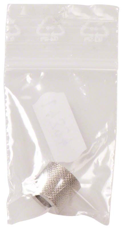 Penta Rändelmutter in transparenter Kunststoffverpackung.