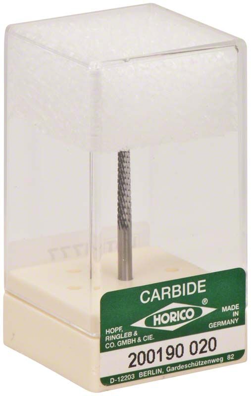 Hartmetallfräser in transparenter Plastikverpackung mit grünem Etikett.