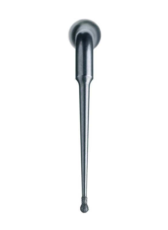 Endodontisches Instrument ENDO-SUCCESS Stück Spitze ETBD in Nahaufnahme.