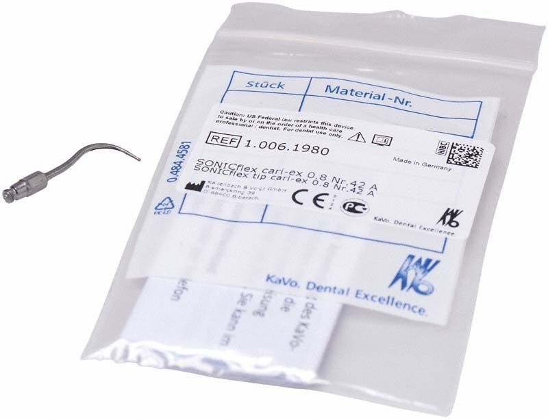 SONICflex cariex D Spitze Form 42A Kugel, verpackt in steriler Hülle mit Etikett.