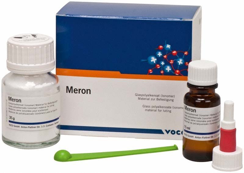 Meron Set Pulver und Flüssigkeit für Glasionomer-Befestigungszement.
