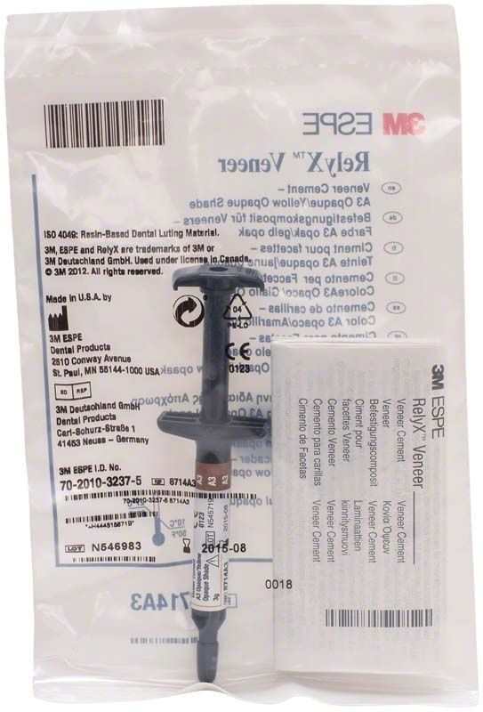 Verpackung des 3M RelyX Veneer A3 opak Befestigungscomposite.