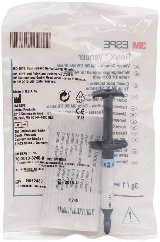 RelyX Veneer B0.5 weiß in Verpackung mit Applikationsspritze.