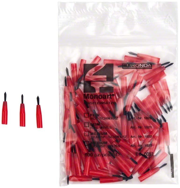 Monoart Pinseleinsätze in roter Farbe mit unterschiedlichen Spitzen im Beutel.