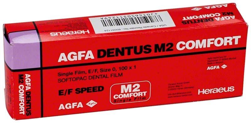 Agfa Dentus M2 Comfort Röntgenfilm in roter Verpackung.