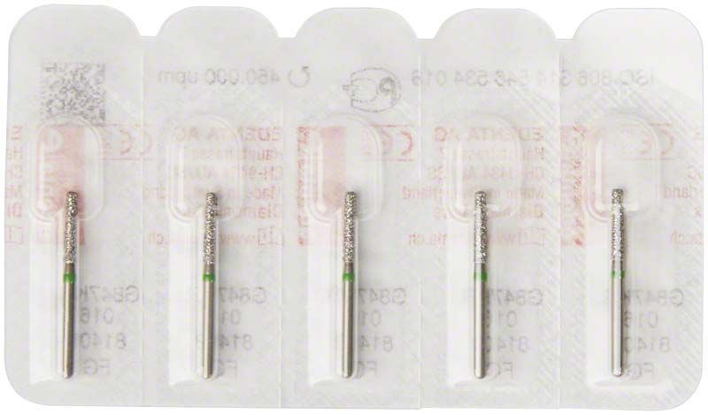 Fünf Diamantbohrer FG G847KR 016 in Blisterverpackung für zahnmedizinische Anwendungen.