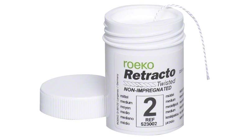 Offene Packung des gedrehten Retraktionsfadens Retracto Gr. 2 von Medic-Star.