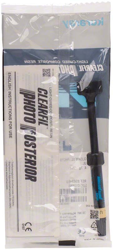 Clearfil Photo Posterior Spritze in Originalverpackung mit Anleitung.