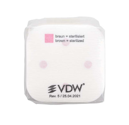 Autoklavierpapier für Mini-Box 2100 mit Sterilisationsindikator und VDW-Logo.