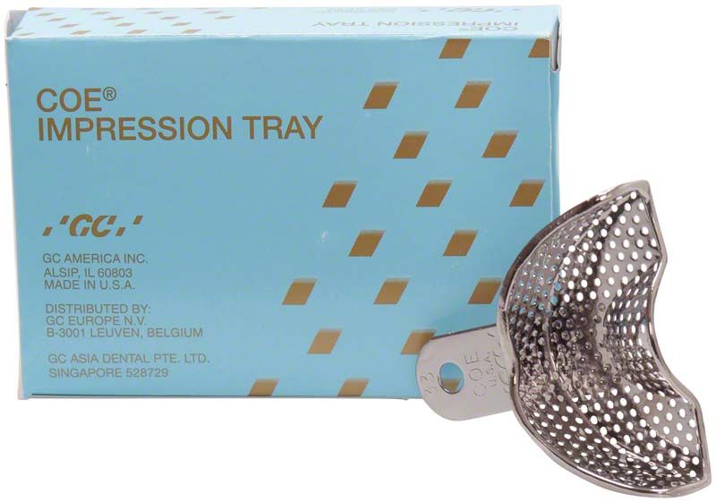 Perforierter Metall-Löffel für Abformung, COE® Impression Tray, vor Verpackung.