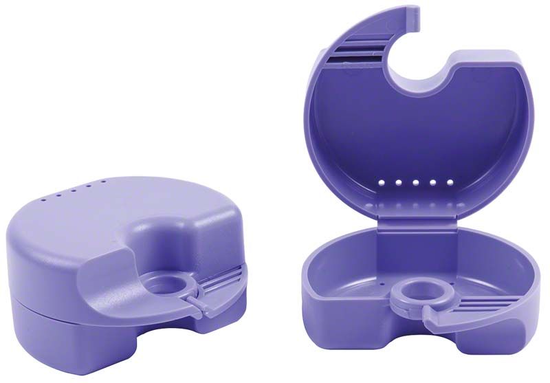 Violette Quick-Box Gr. 1 geöffnet und geschlossen, mit Luftlöchern sichtbar.