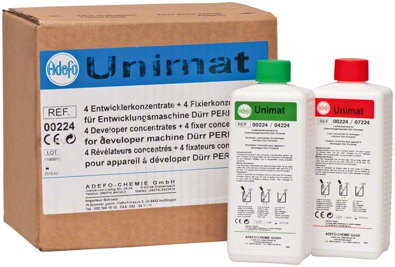 Unimat Kombi Entwicklerkonzentrat-Flaschen vor Verpackungskarton.