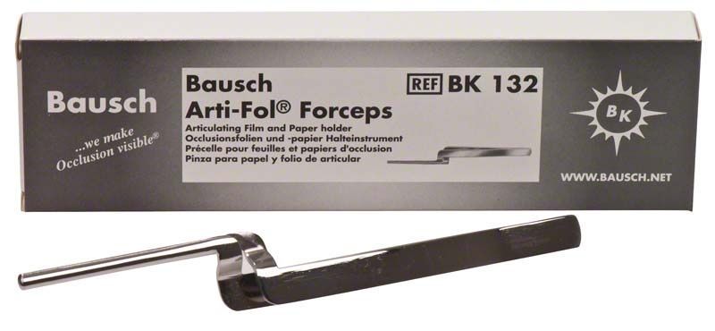 Selbstklemmende Arti-Fol Pinzette von Bausch vor Produktverpackung.