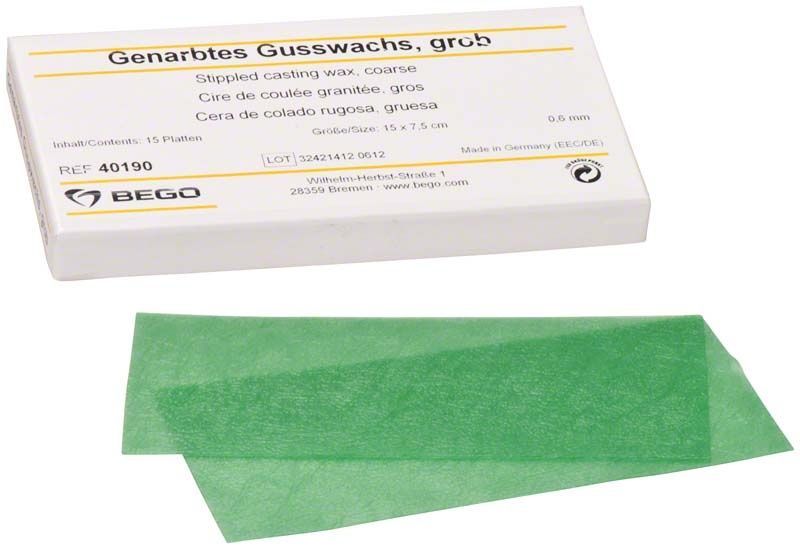 Genarbtes Gusswachs grob 0,60mm von BEGO in grüner Farbe mit Verpackung.