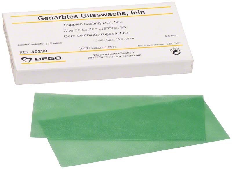 Genarbtes Gusswachs fein 0,50mm in Verpackung mit grünem Wachsblatt.