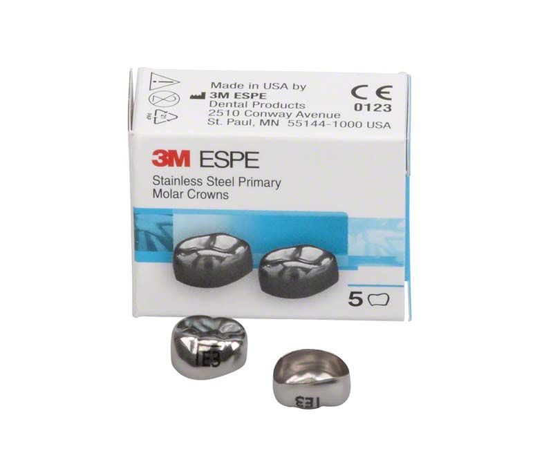 Edelstahlkronen für Milchzahnmolaren mit Verpackung von 3M ESPE.