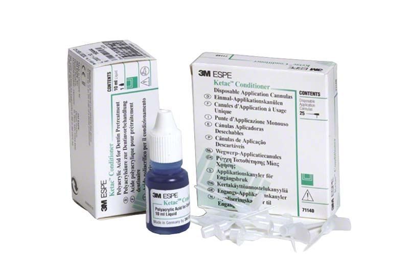 3M Ketac Conditioner mit Verpackung und Applikationskanülen.