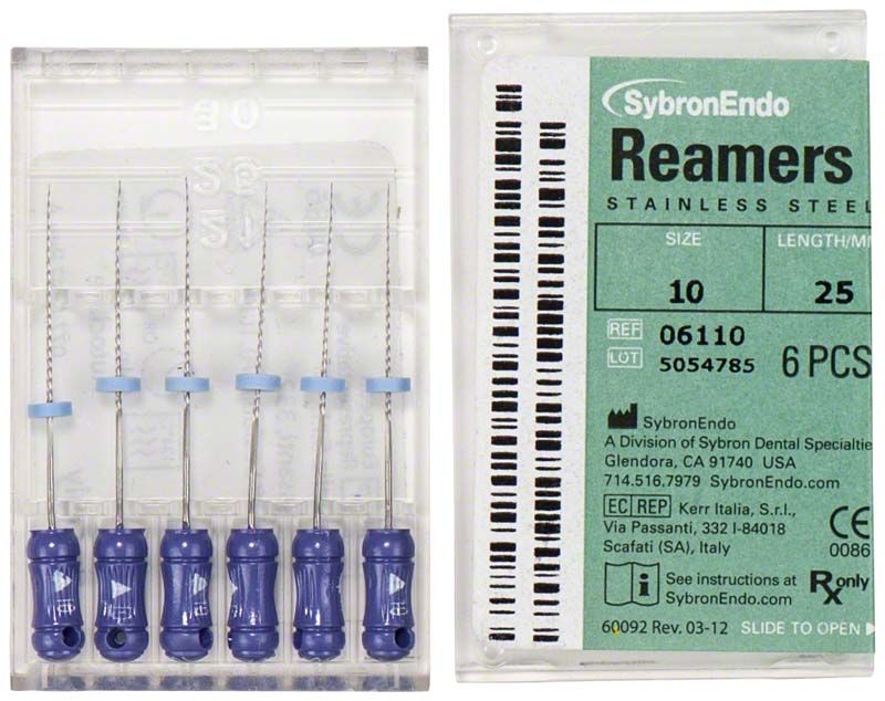 Reamer 25mm ISO 045 in transparenter Verpackung mit Etikett und sechs Instrumenten.
