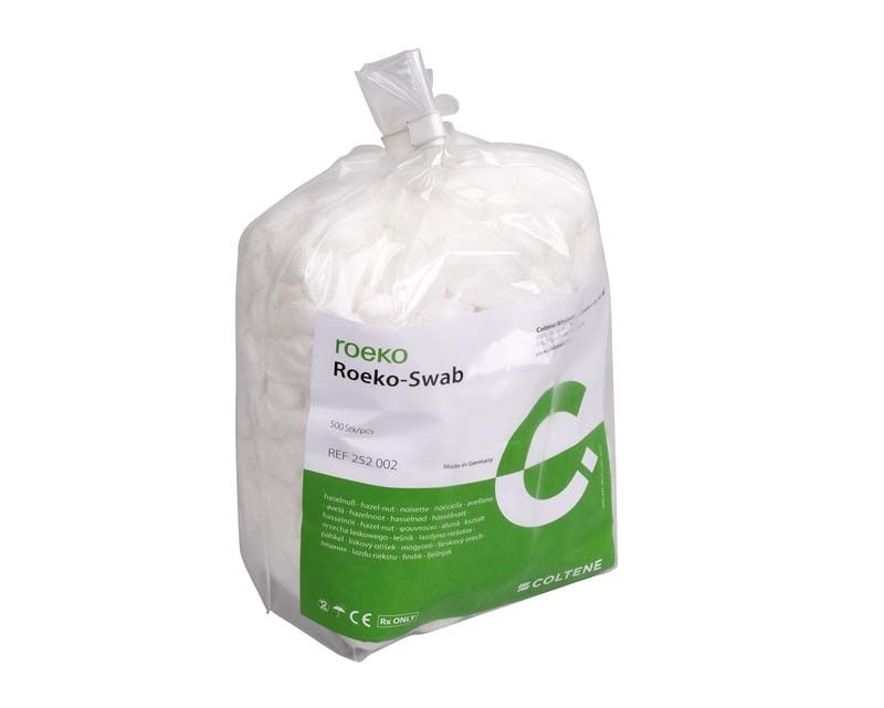 Roeko-Swab unsteril Haselnuss in transparenter Verpackung mit grünem Aufdruck.