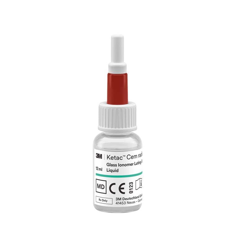 3M™ Ketac™ Cem radiopaque Flüssigkeitsflasche mit Dosierspitze und Etikettendetails.