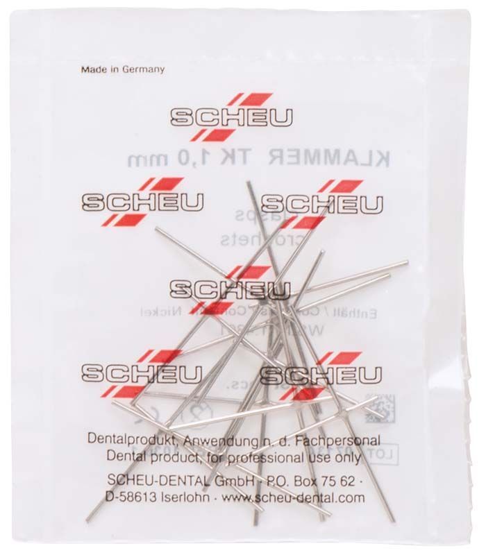 Transparente Verpackung mit zehn Edelstahl-Dental-Klammern von Scheu, Aufschrift sichtbar.