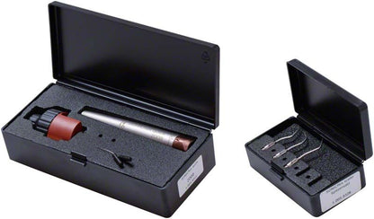 SONICflex™ Quick Set ohne Licht Typ 2008 in geöffneter Transportbox mit KaVo Kupplung.