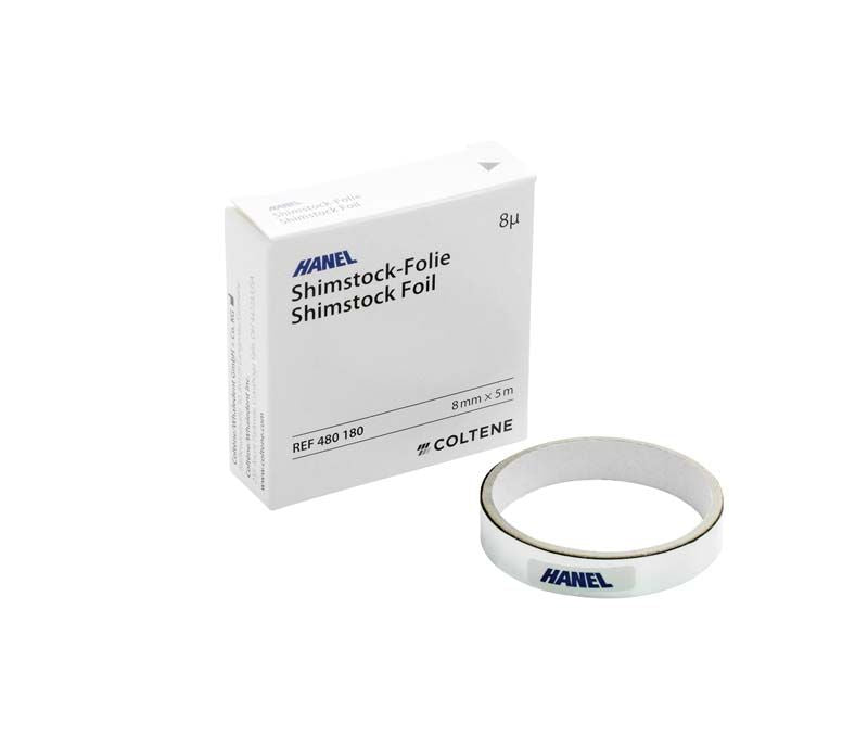 Hanel Shimstock-Folie 8mm 8µ mit Verpackung auf weißem Hintergrund.