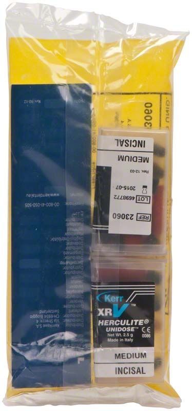 Herculite XRV Inzisal Unidose Medium in Plastikverpackung.