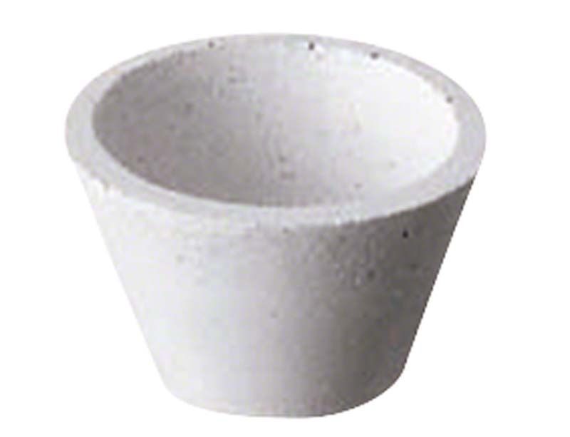 Weißer unmontierter Silikonpolierer für dentalen Einsatz.