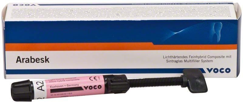 Lichthärtendes Arabesk Spritze A2 Composite mit Verpackung von Voco.