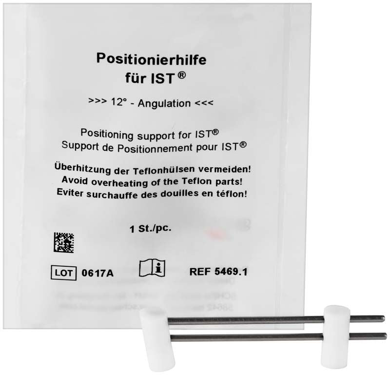 Positionierhilfe für IST-Gerät mit zwei Metallstäben und weißen Halterungen.