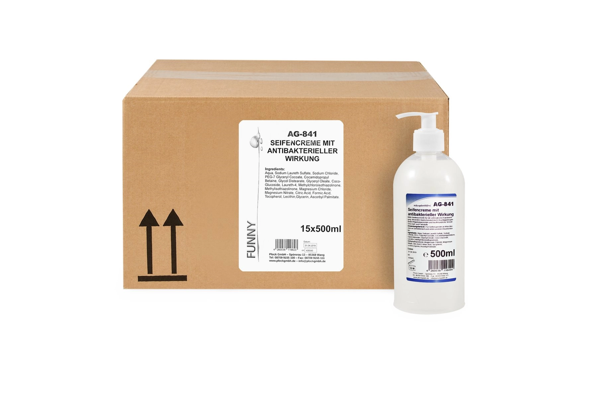 Antibakterielle Seifencreme in weißer Pumpflasche vor Versandkarton, 15x500 ml.