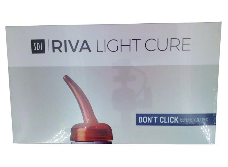 Riva Light Cure Kapseln Verpackung mit Applikatorspitze sichtbar.