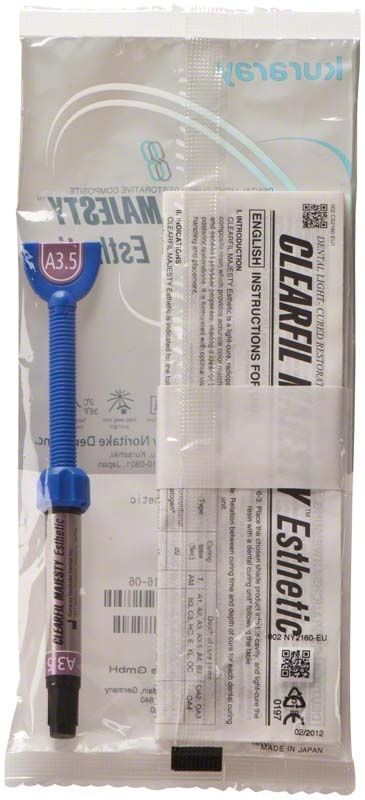 CLEARFIL MAJESTY Esthetic Spritze A3,5 in Originalverpackung mit Beipackzettel.