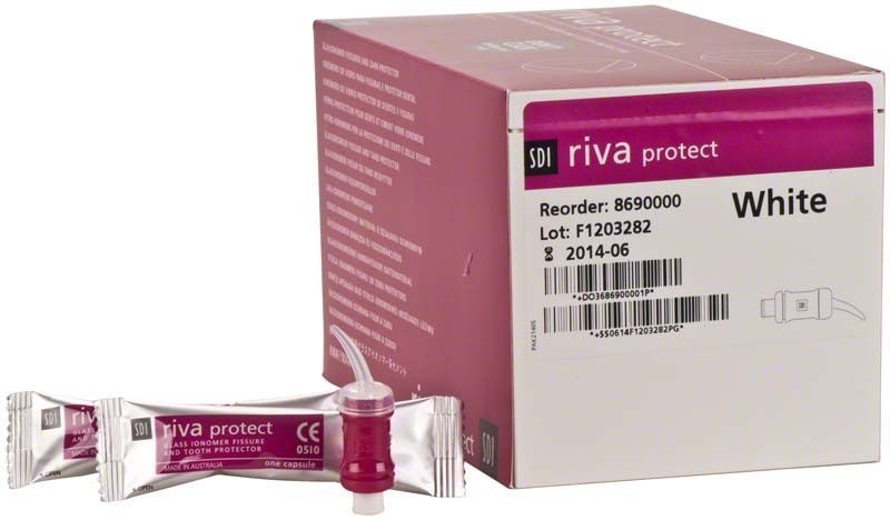 Riva Protect Kapseln in weißer Verpackung mit Produktetikett.