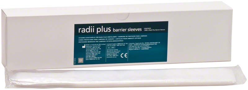 Einweg-Schutzhüllen für radii plus LED-Lampe in weißer Verpackung.