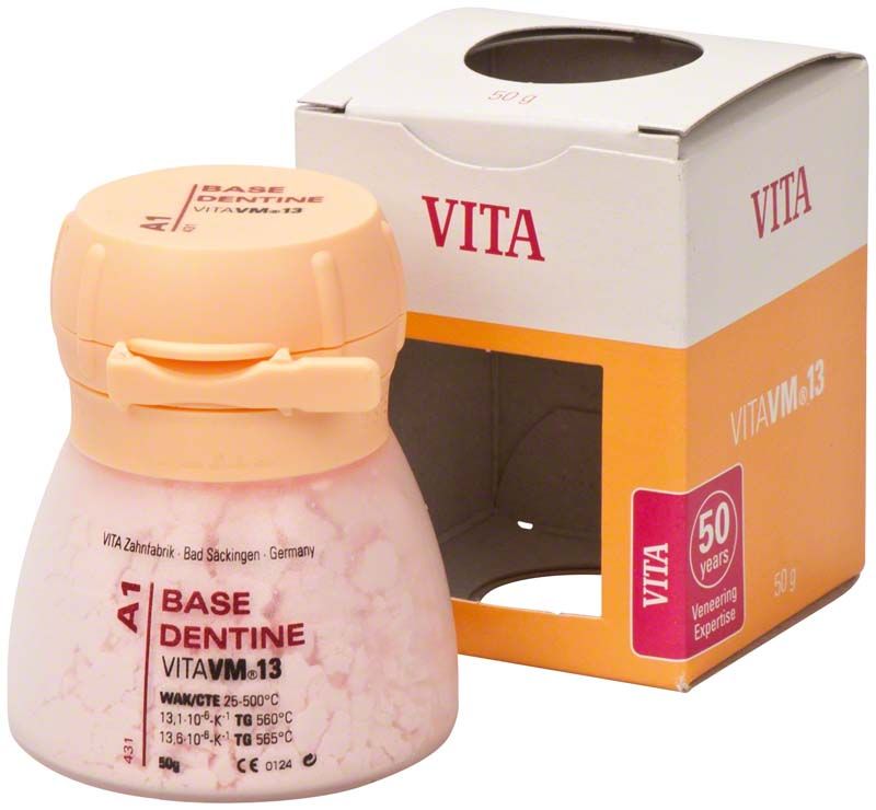 A1 Base Dentin VITA VM 13 mit Verpackung im Hintergrund.