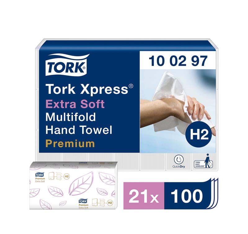 Tork Xpress Extra Soft Multifold Handtuch-Verpackung mit Dekorprägung und Produktdetails.