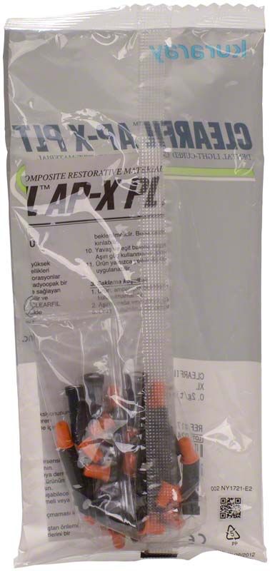 Klarsichtverpackung mit Clearfil AP-X Tips XL, dentaler Kompositmaterial.