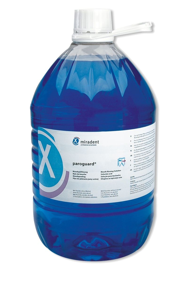 paroguard® 5 Liter Mundspüllösung in blauer Kunststoffflasche mit Etikett.