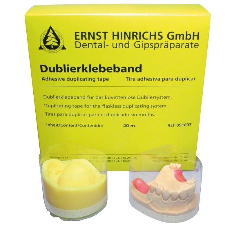 Gelbes Paket Dublierklebeband mit Zahnabdrücken von ERNST HINRICHS Dental GmbH.