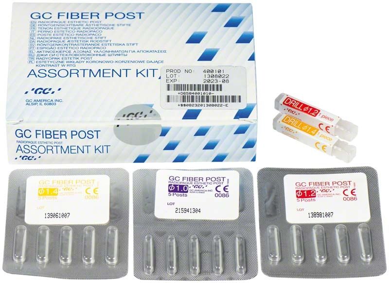 GC Fiber Post Sortiment mit Verpackung und drei Blisterpackungen von Dentalstiften.